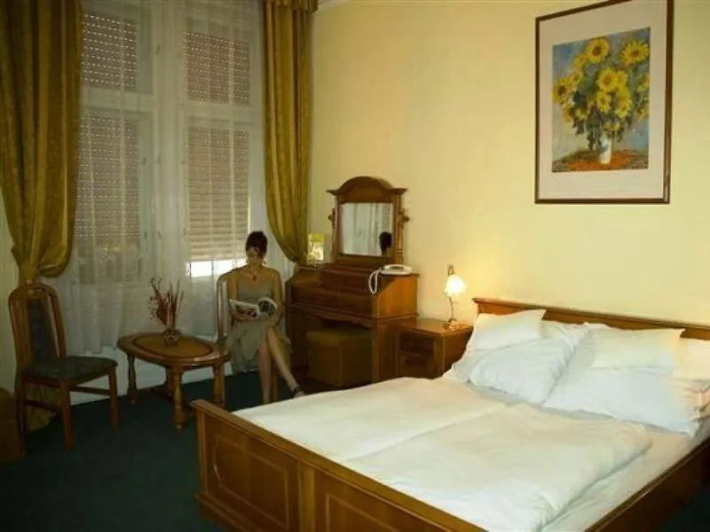 City Hotel Unio Superior Budapest